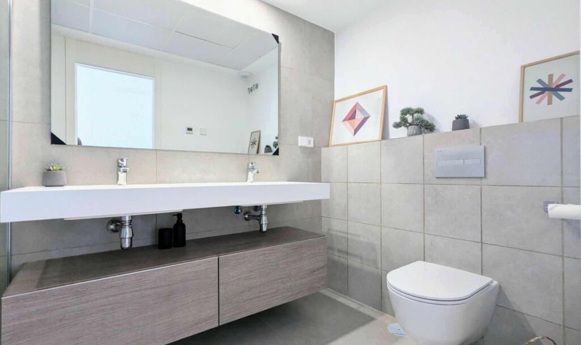 Resale - Apartment -
Villajoyosa