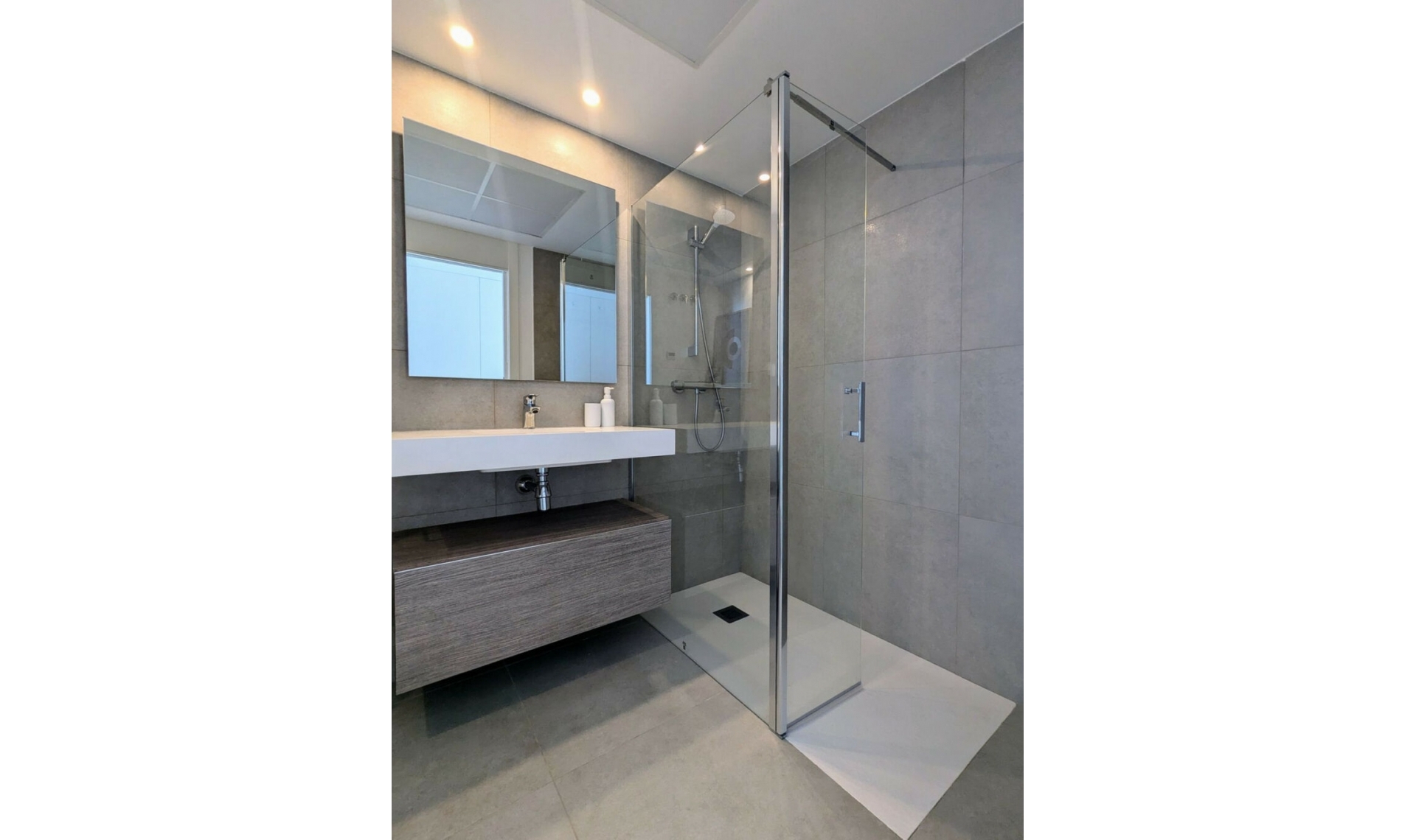 Resale - Apartment -
Villajoyosa
