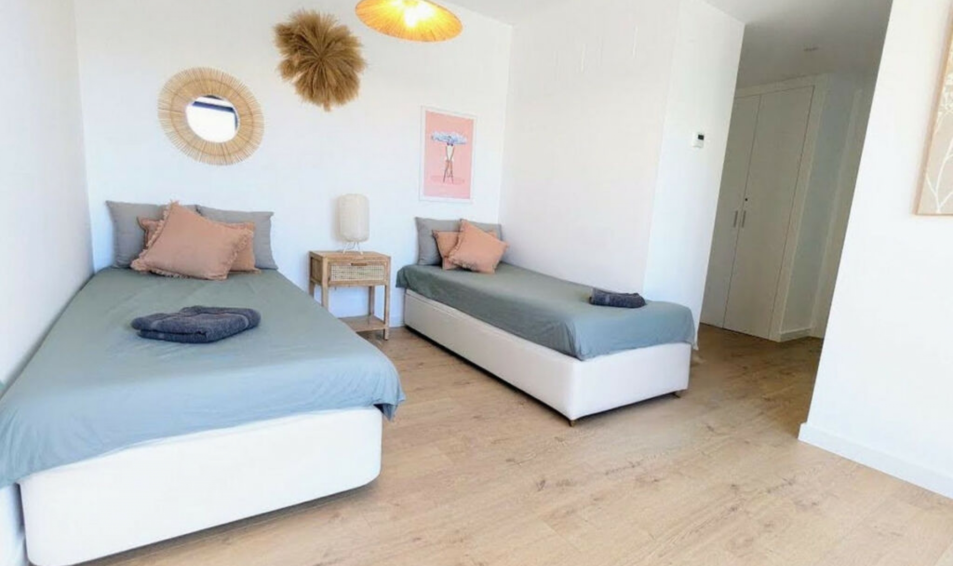 Resale - Apartment -
Villajoyosa