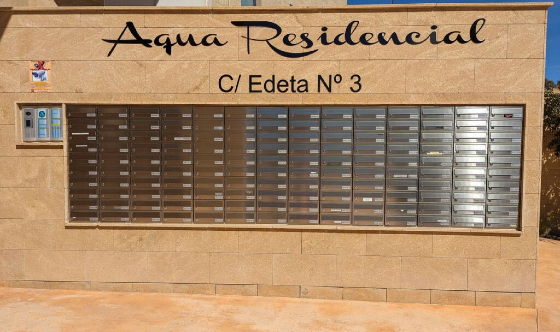 Resale - Apartment -
Villajoyosa