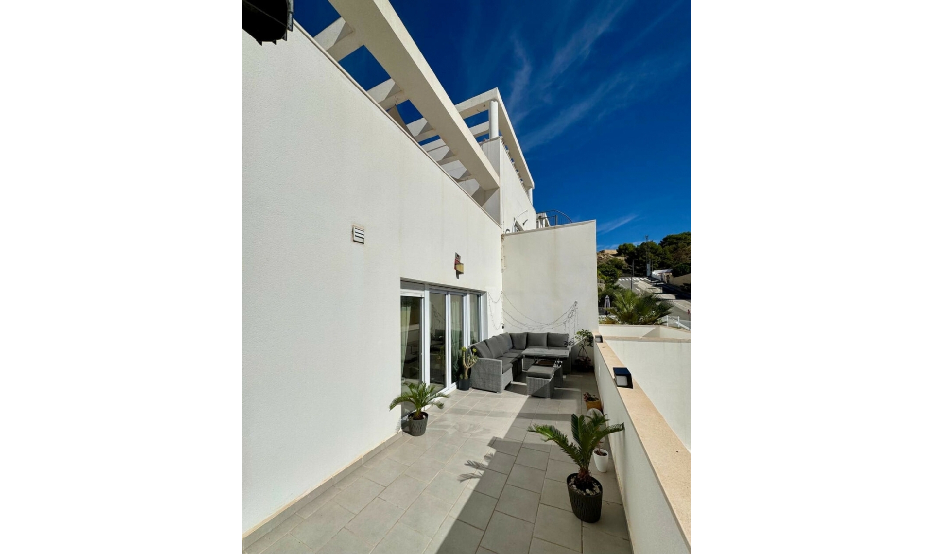 Resale - Apartment -
Villajoyosa