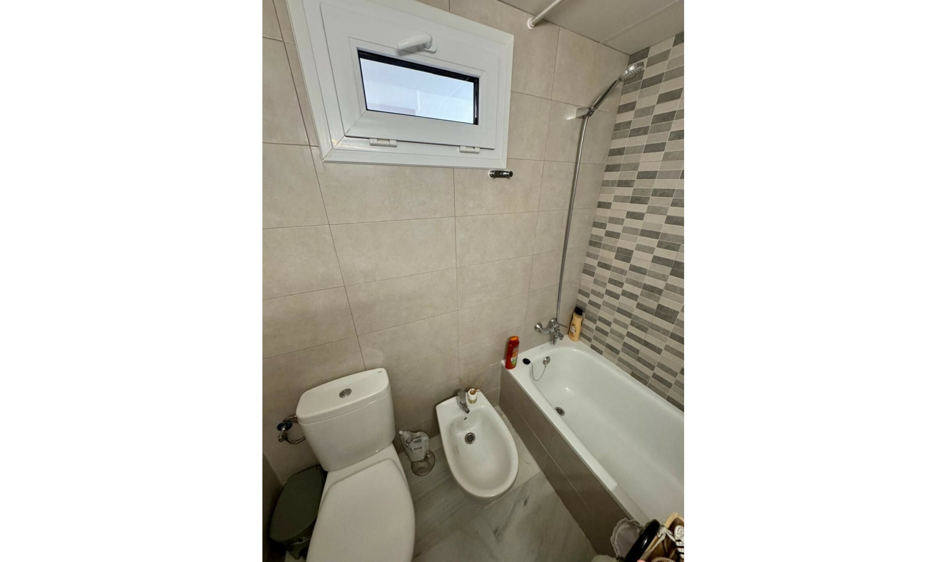 Resale - Apartment -
Villajoyosa