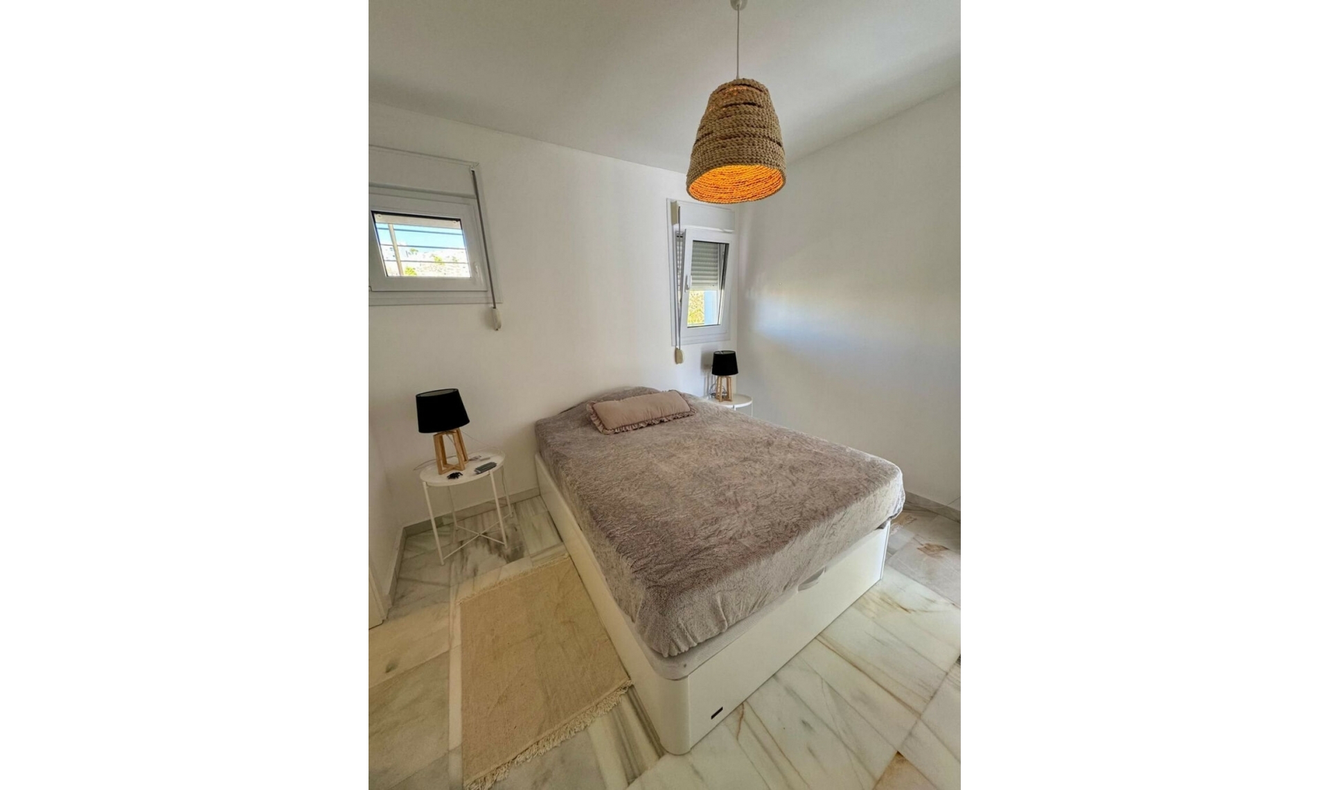 Resale - Apartment -
Villajoyosa