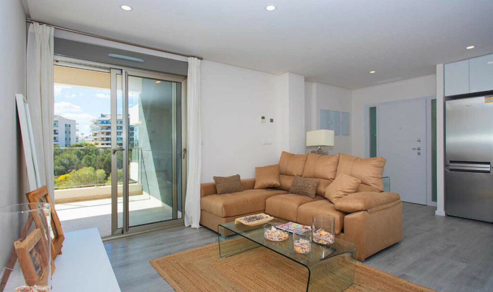 Resale - Apartment -
Villamartín