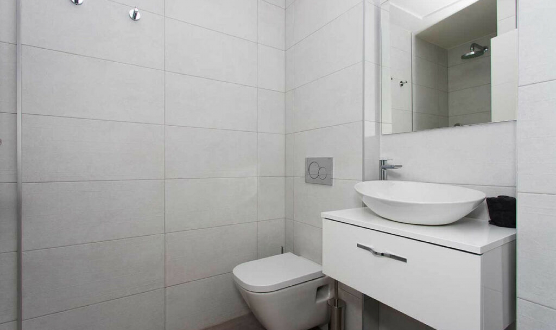 Resale - Apartment -
Villamartín