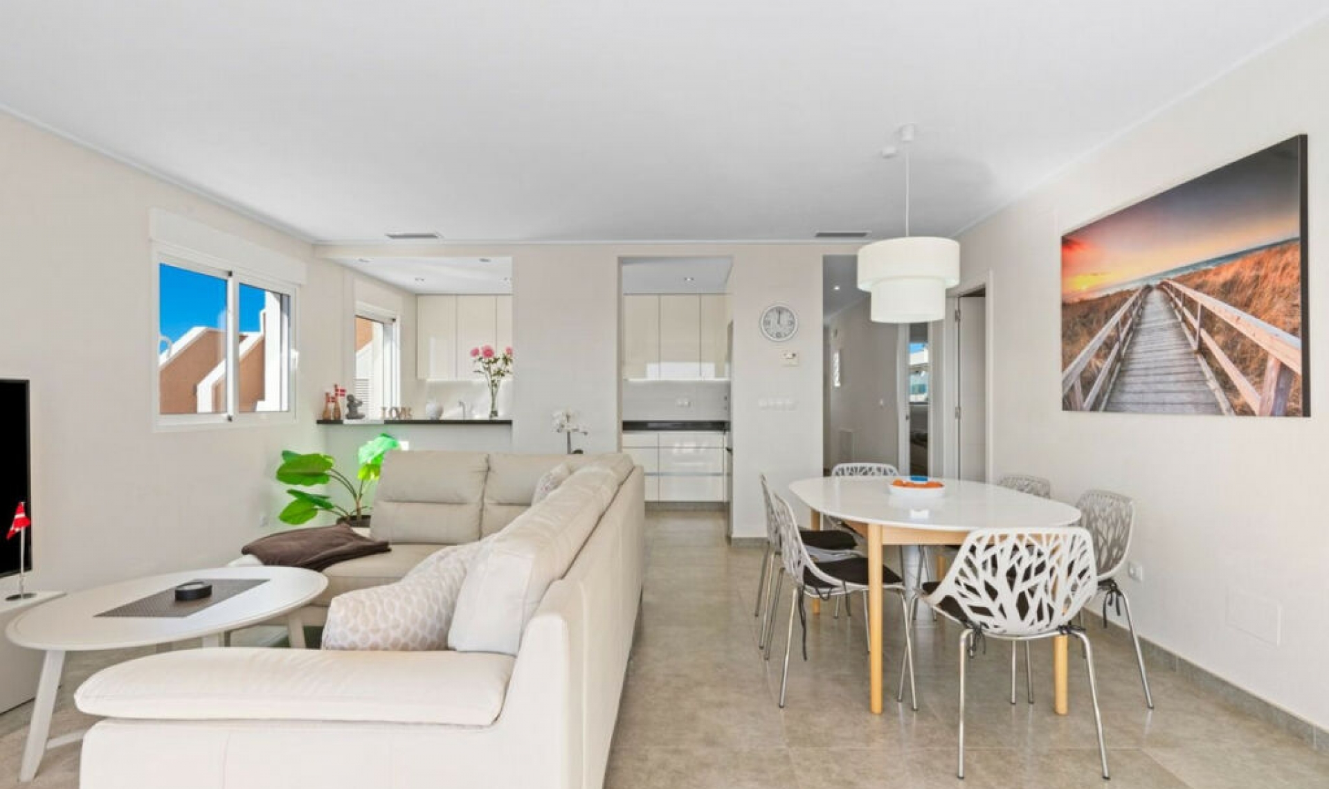 Resale - Apartment -
Villamartín