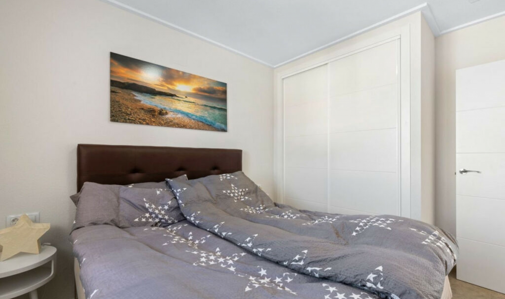 Resale - Apartment -
Villamartín
