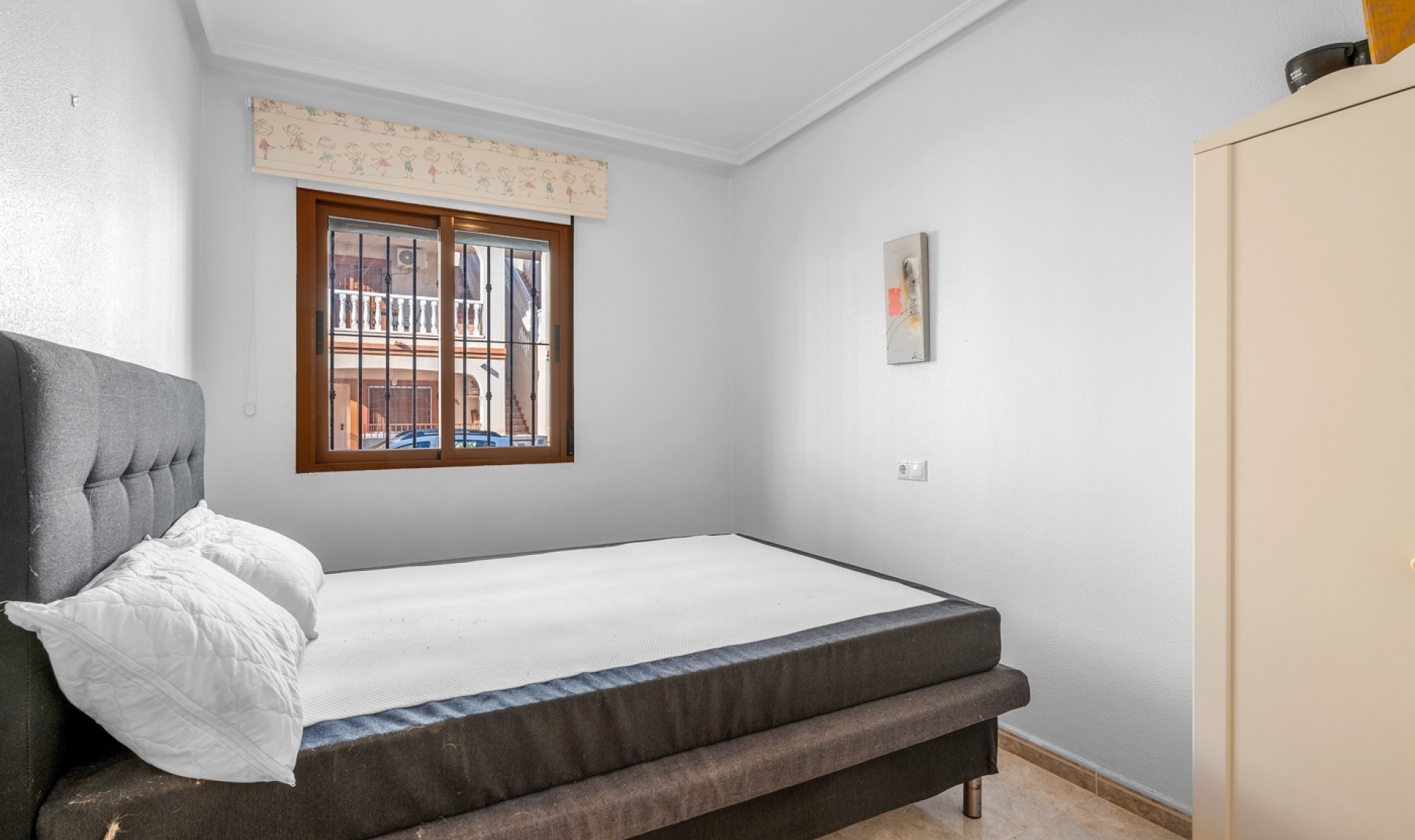 Resale - Bungalow -
Daya Vieja