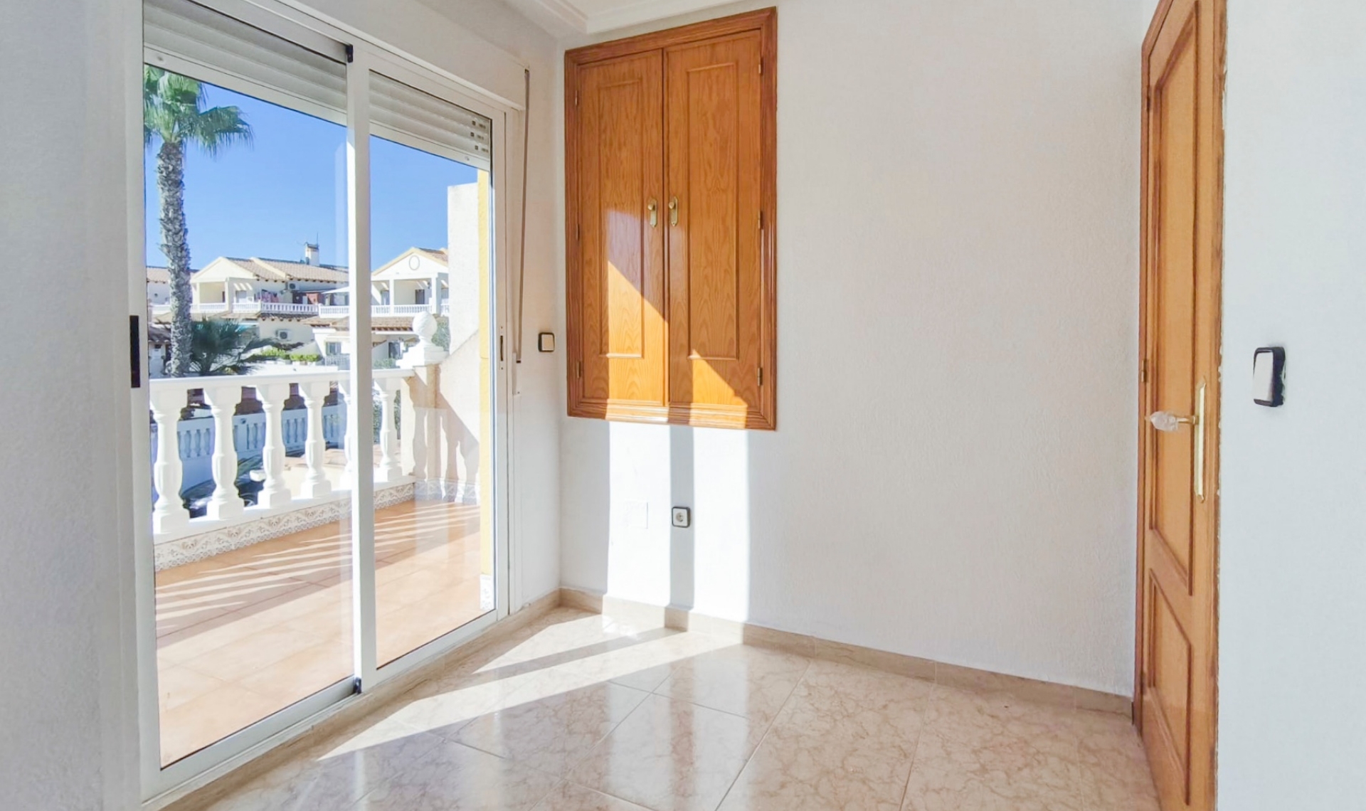 Resale - Bungalow -
Orihuela Costa - Los Altos