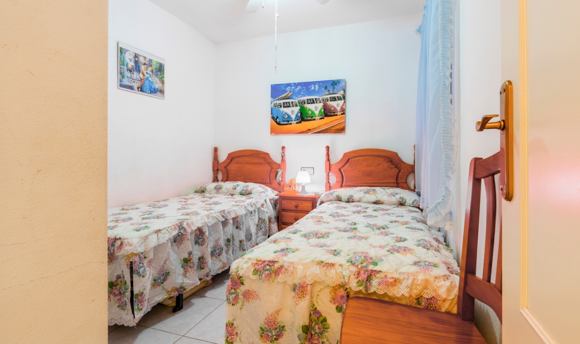Resale - Bungalow -
Orihuela Costa