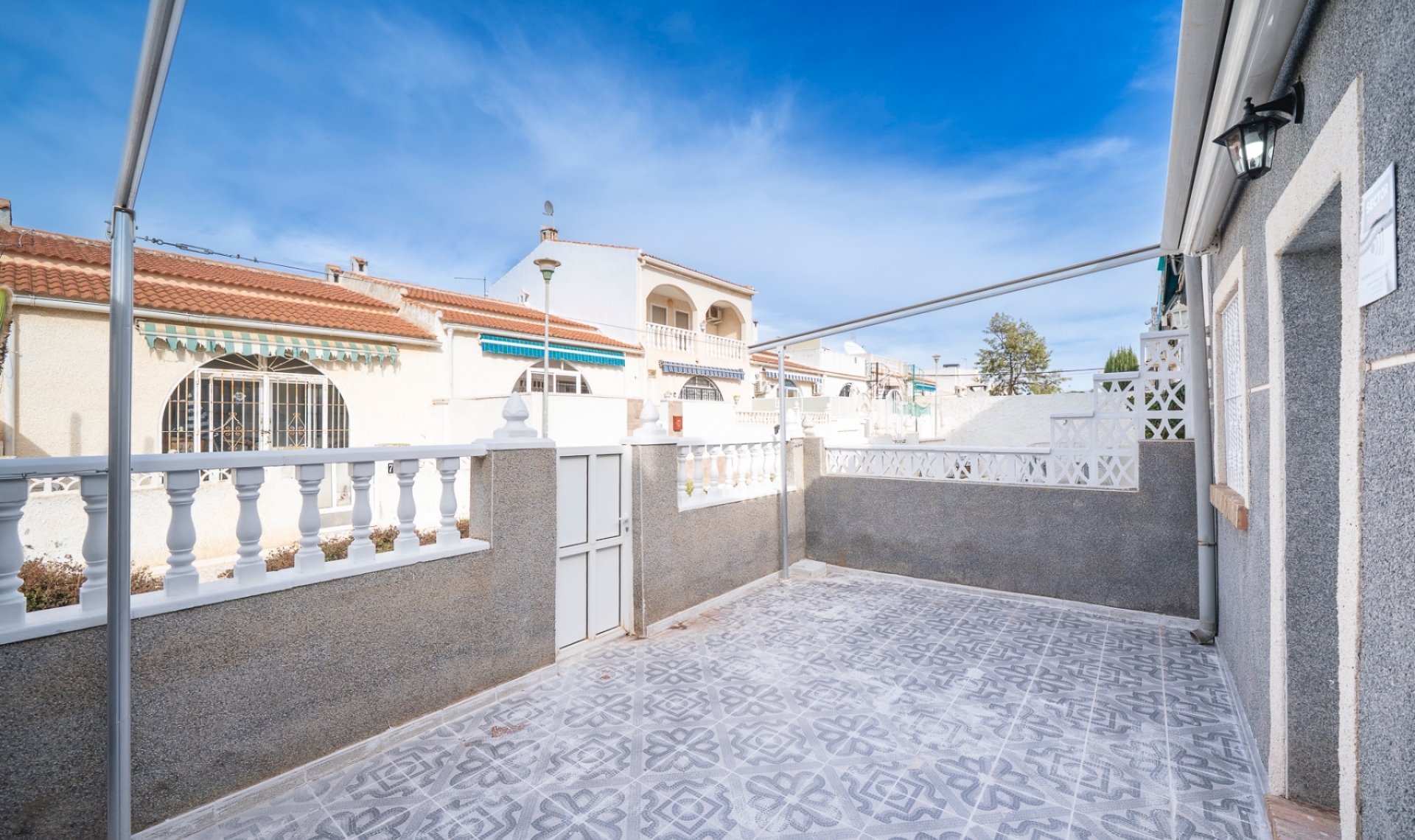 Resale - Bungalow -
Torrevieja - El chaparral