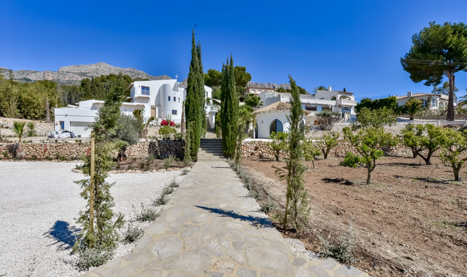 Resale - Chalet -
Altea