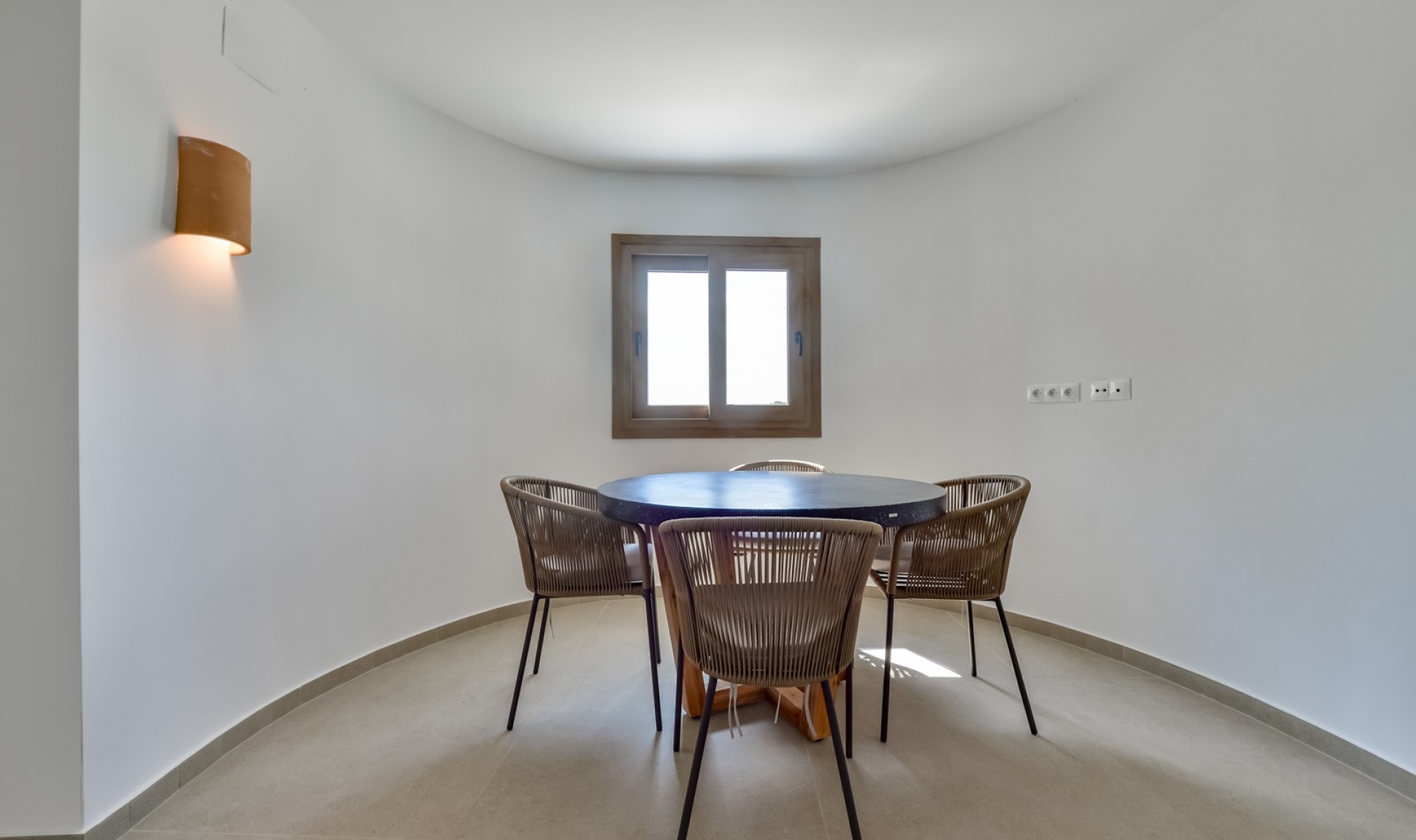 Resale - Chalet -
Altea