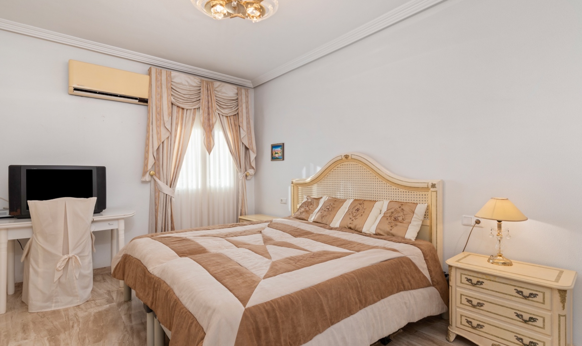Resale - Chalet -
Ciudad Quesada - Rojales - Doña pepa