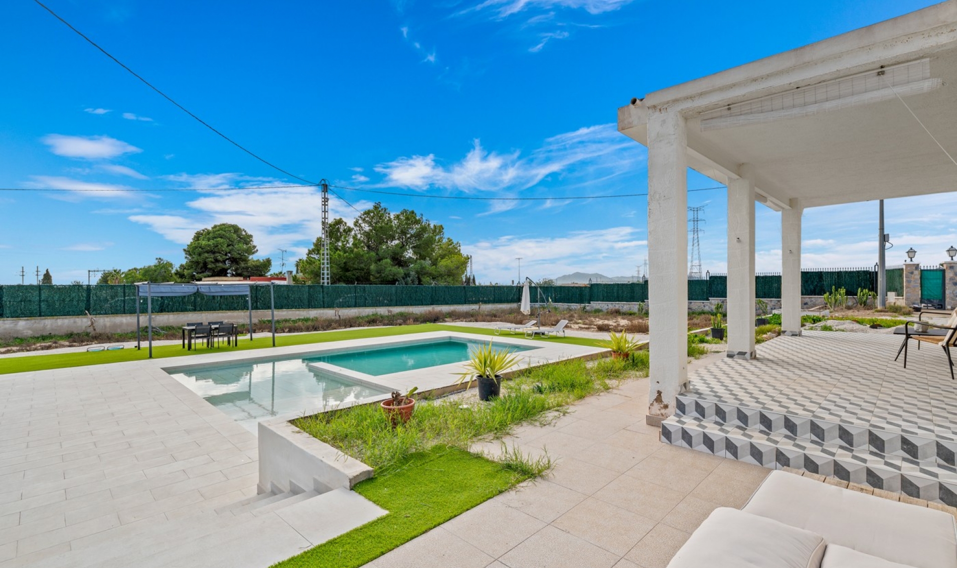 Resale - Chalet -
Elche/Elx