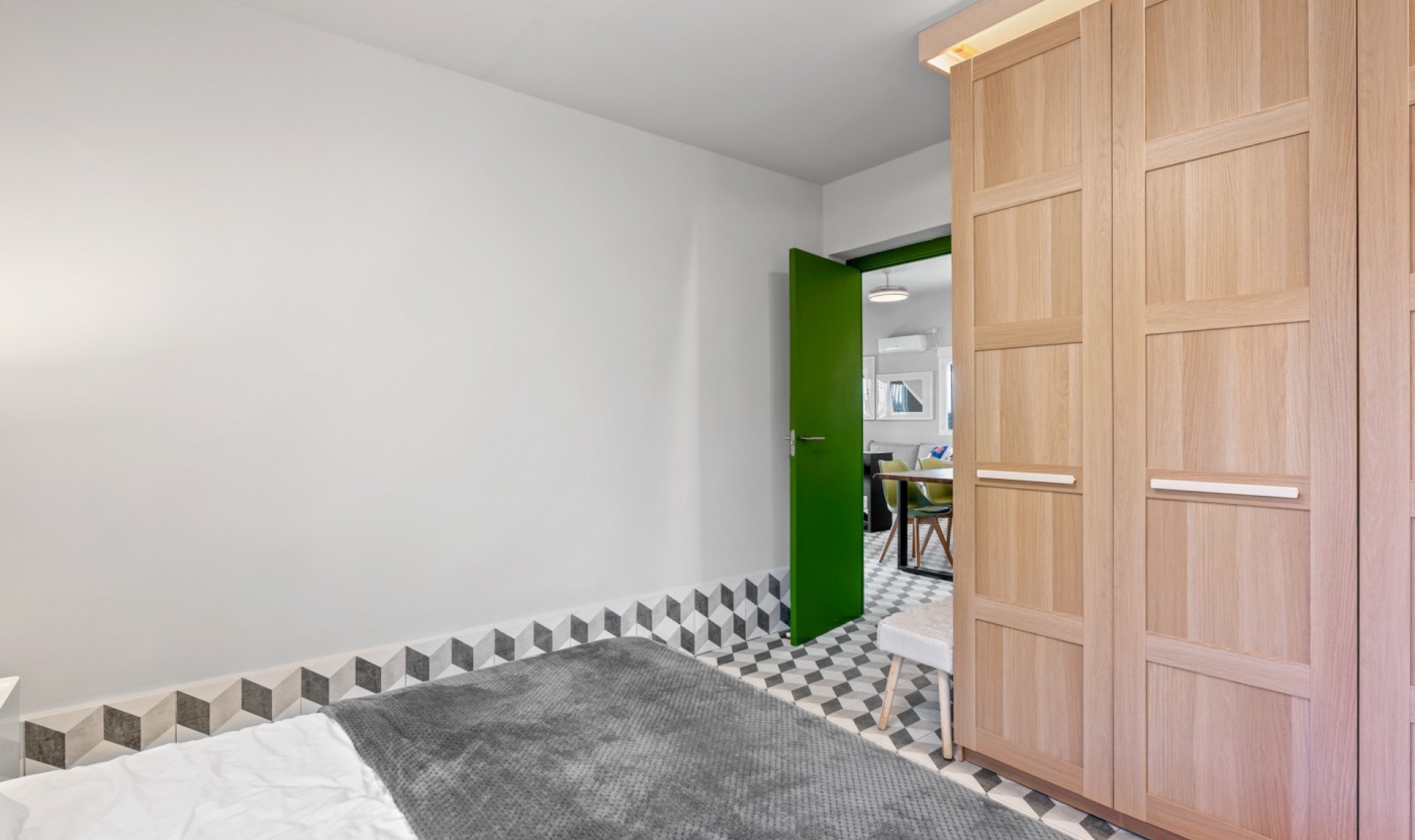 Resale - Chalet -
Elche/Elx