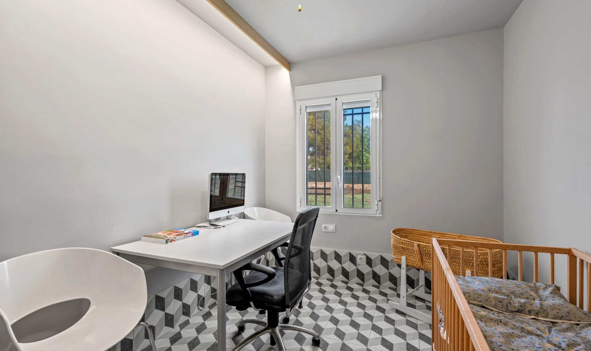 Resale - Chalet -
Elche/Elx