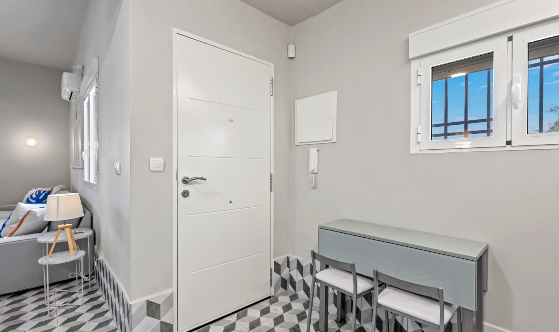 Resale - Chalet -
Elche/Elx