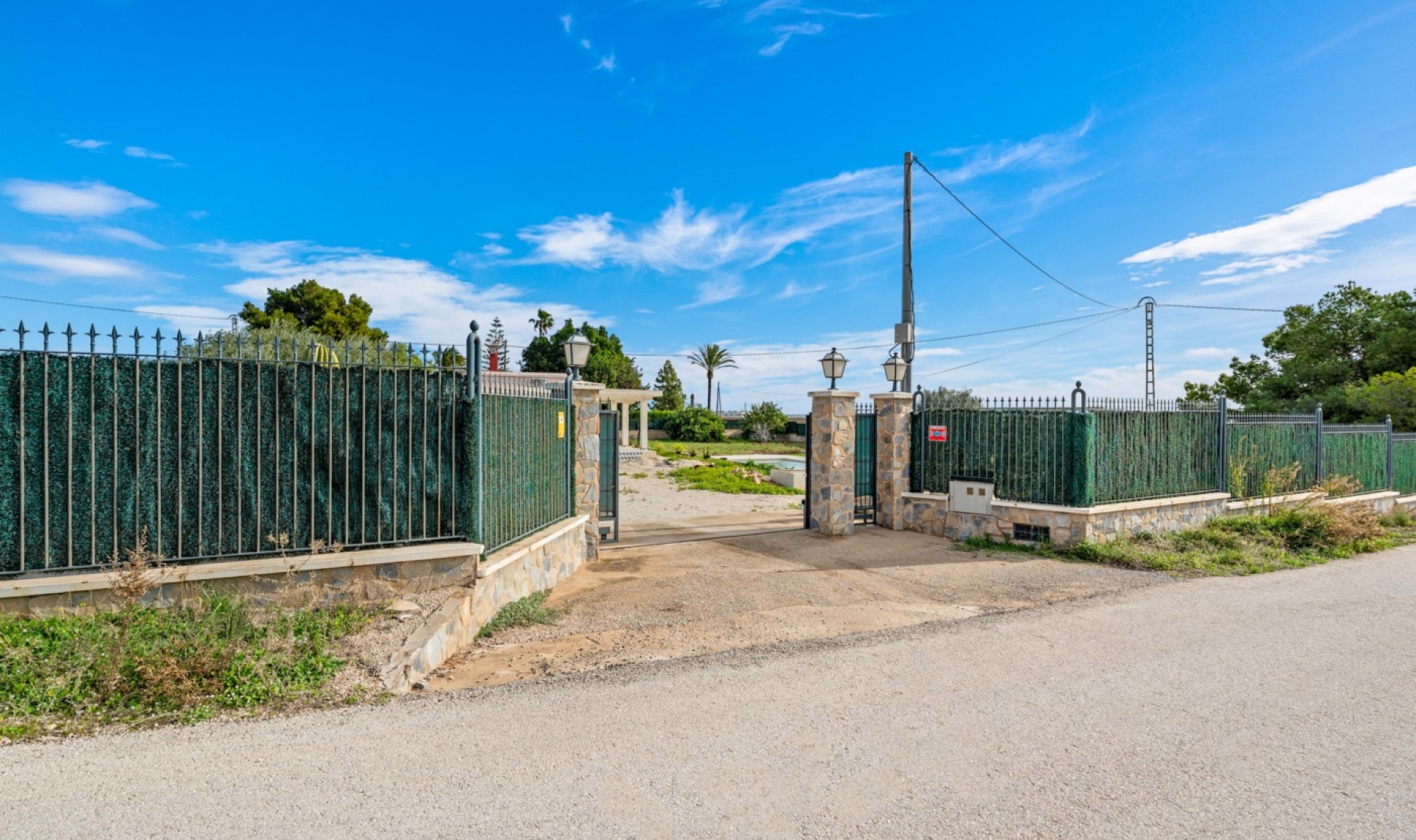 Resale - Chalet -
Elche/Elx