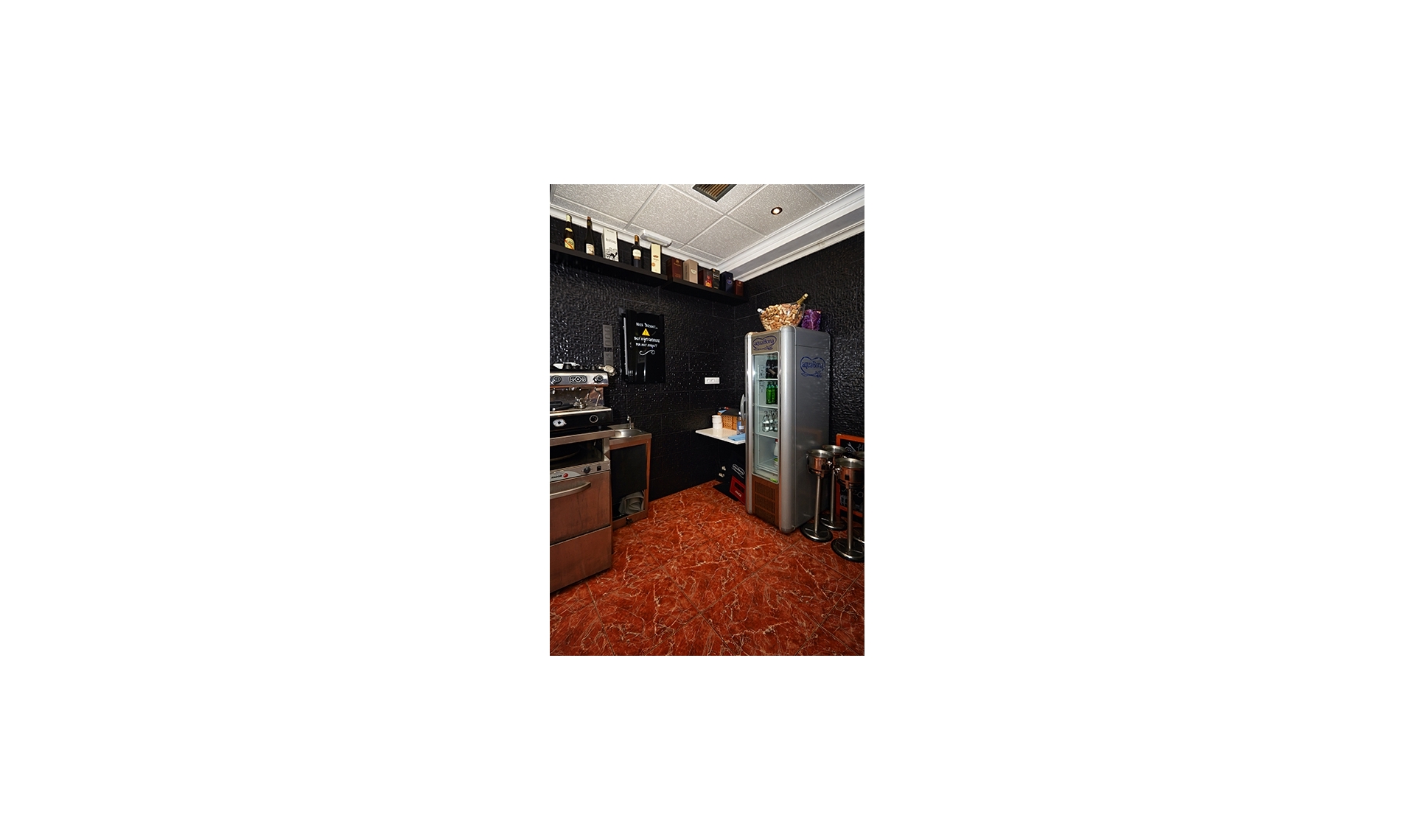 Resale - Commercial -
Benijofar