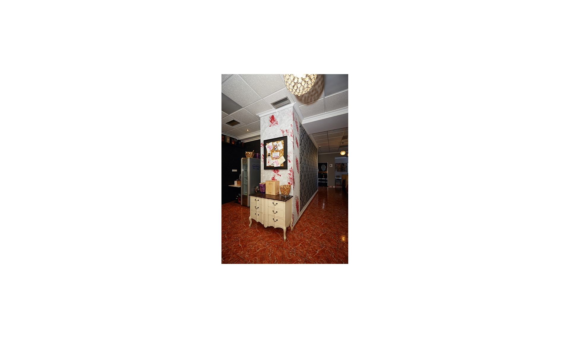 Resale - Commercial -
Benijofar