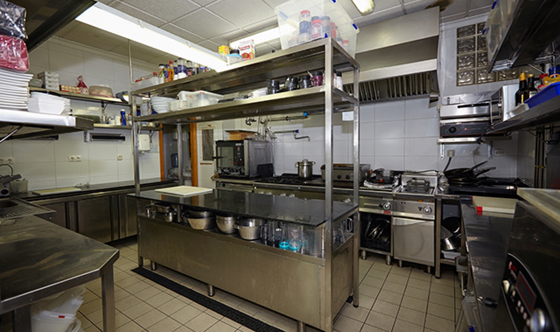 Resale - Commercial -
Benijofar