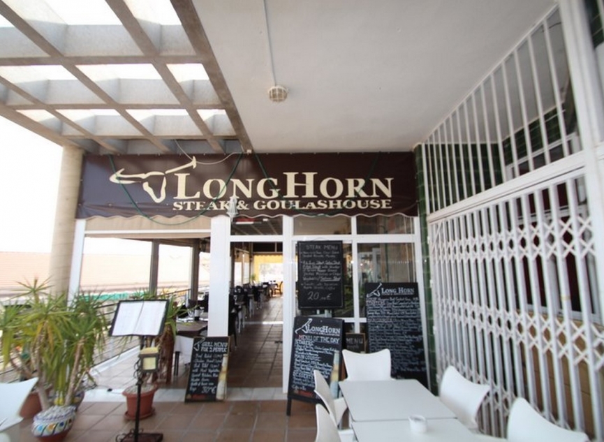Resale - Commercial -
Playa Flamenca