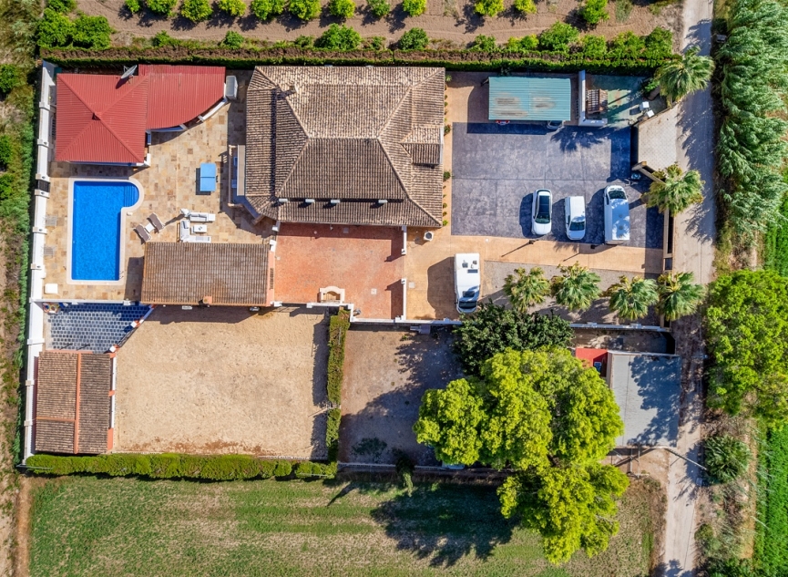 Resale - Country estate -
Almoradí - Las Heredades