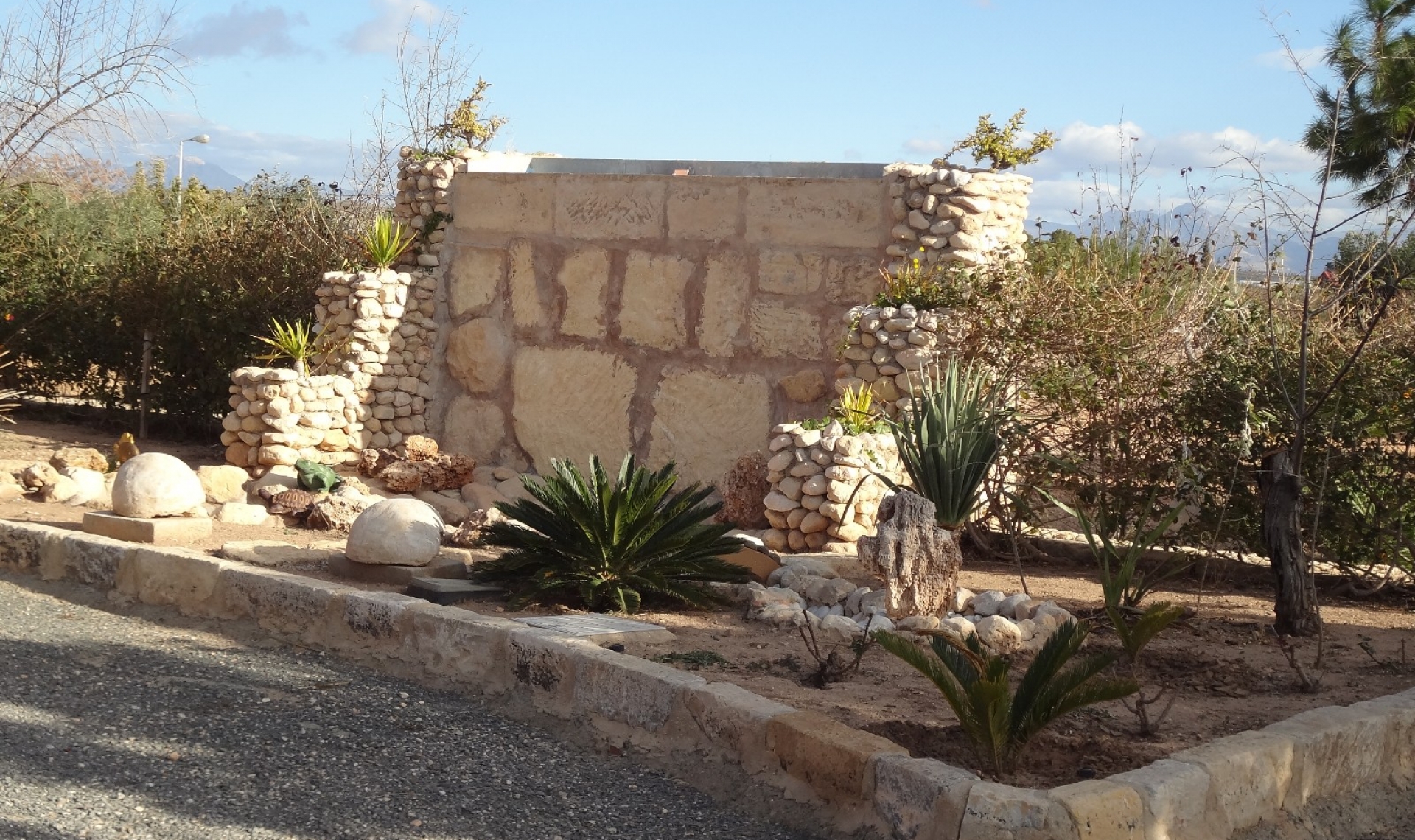 Resale - Country estate -
El Altet