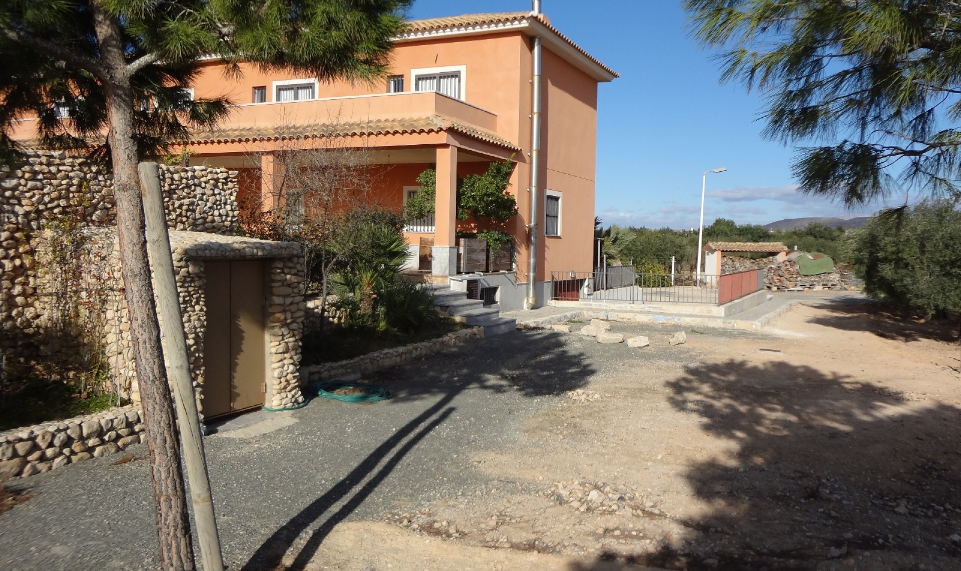Resale - Country estate -
El Altet
