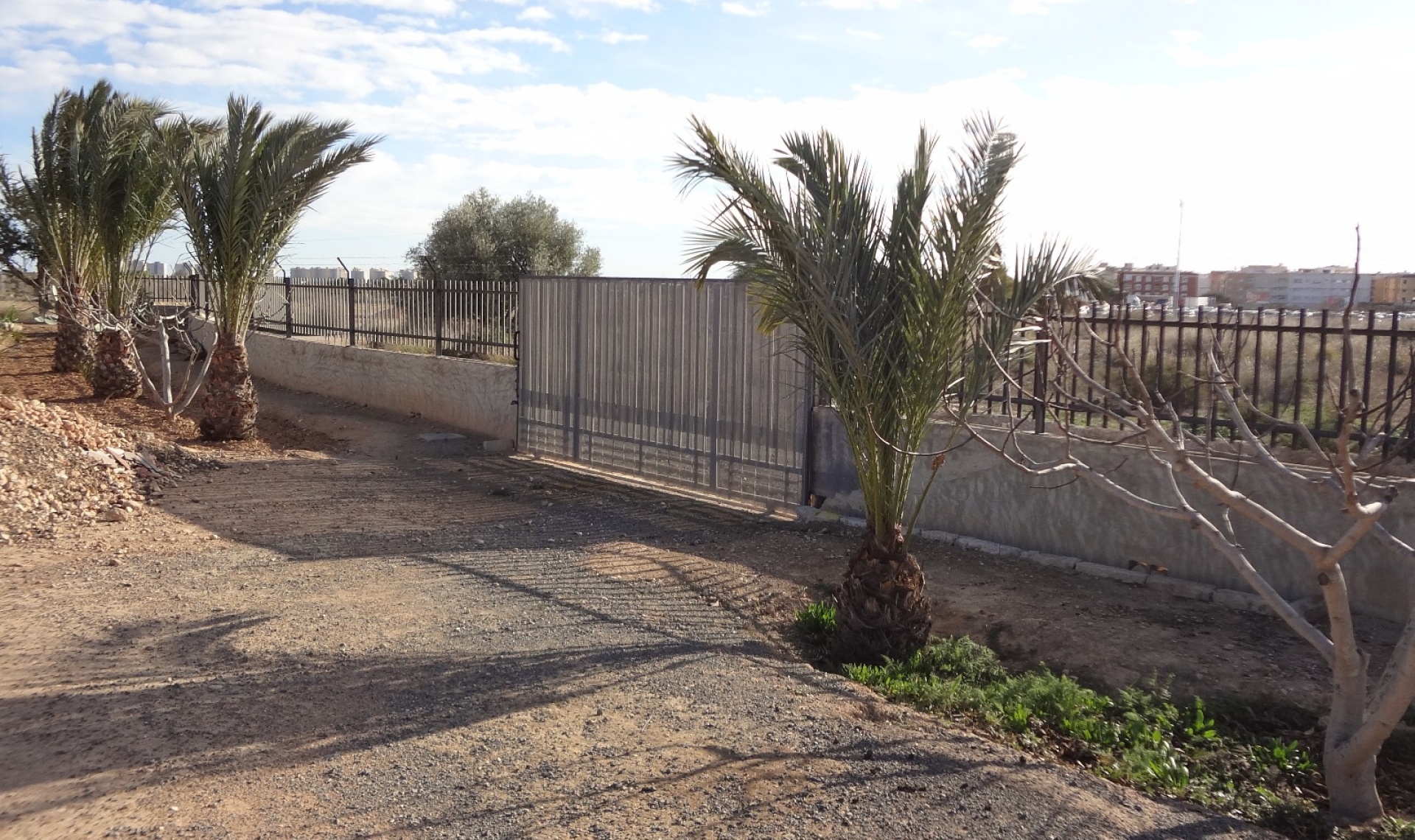 Resale - Country estate -
El Altet