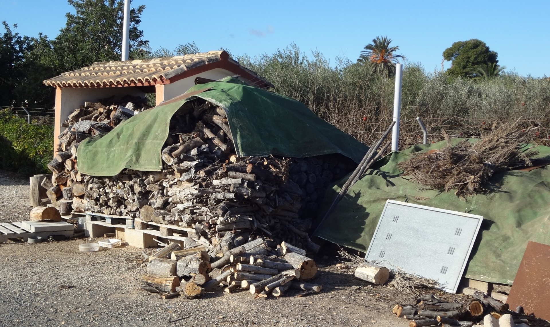 Resale - Country estate -
El Altet