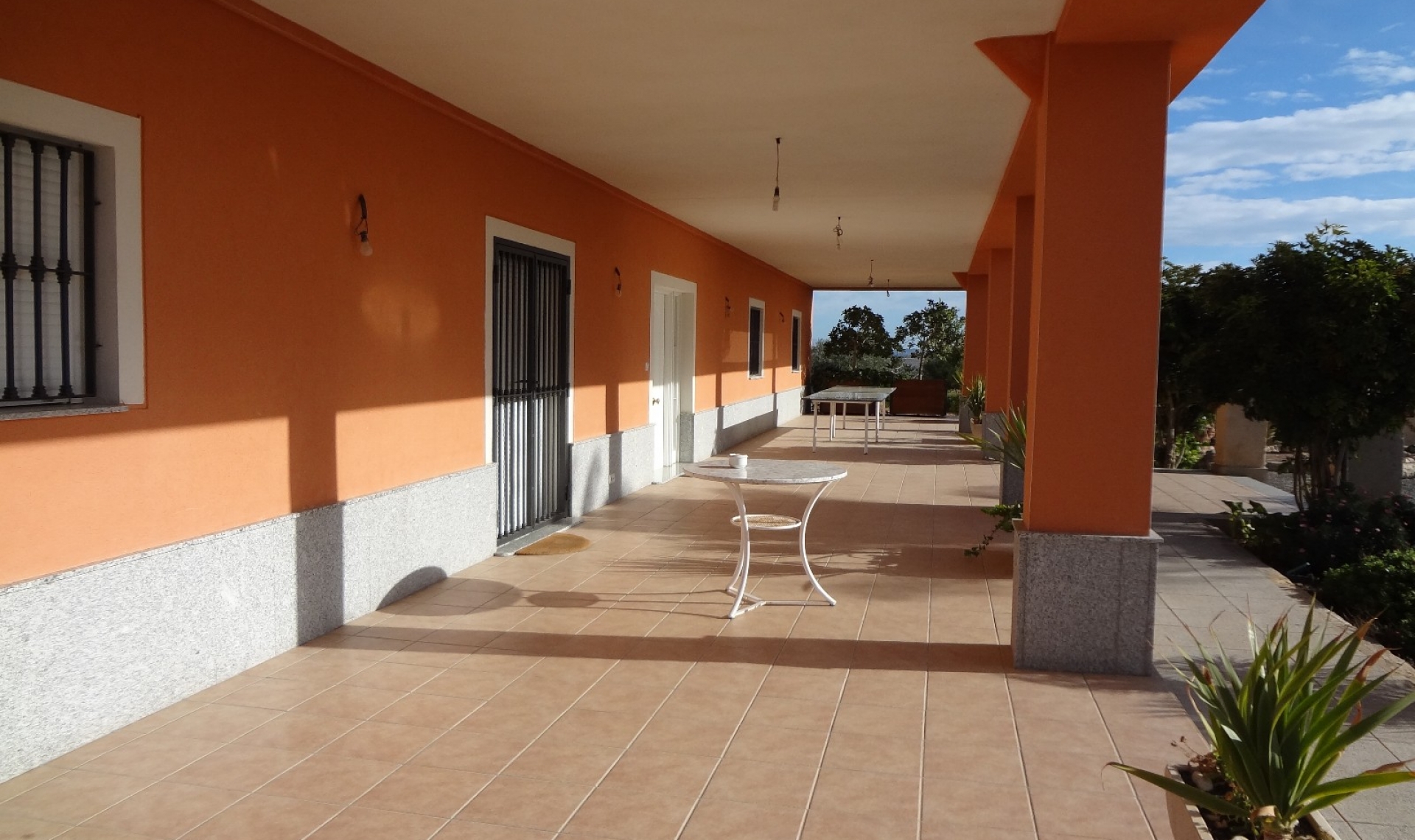 Resale - Country estate -
El Altet