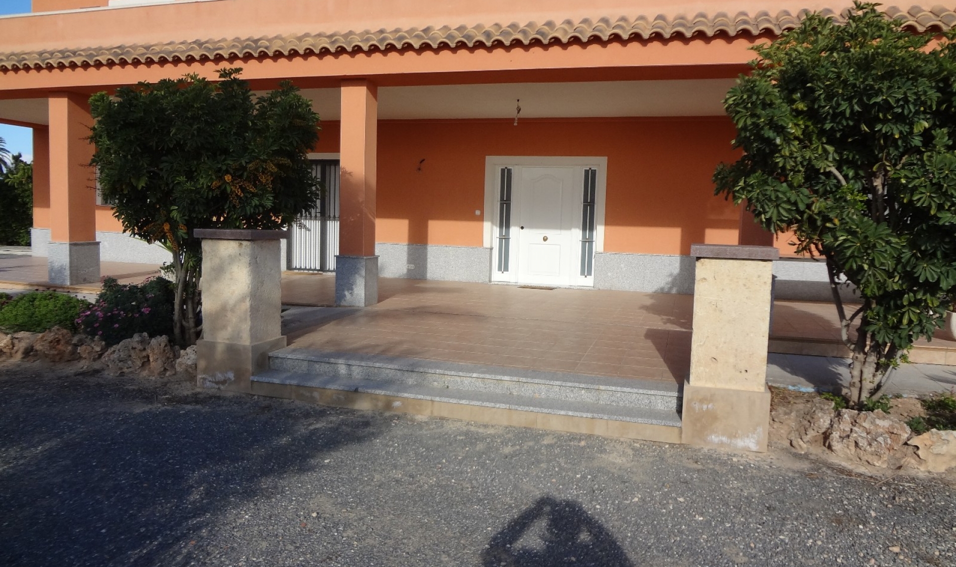 Resale - Country estate -
El Altet