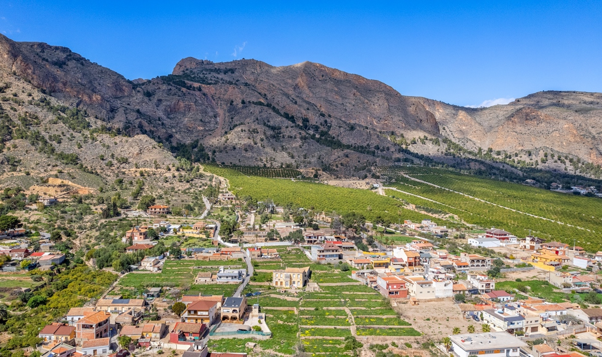 Resale - Country estate -
Orihuela