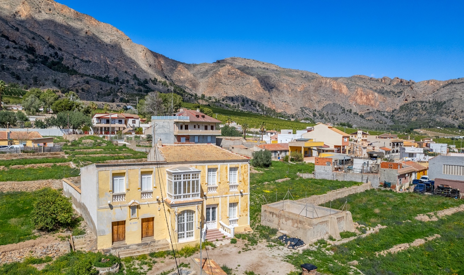 Resale - Country estate -
Orihuela