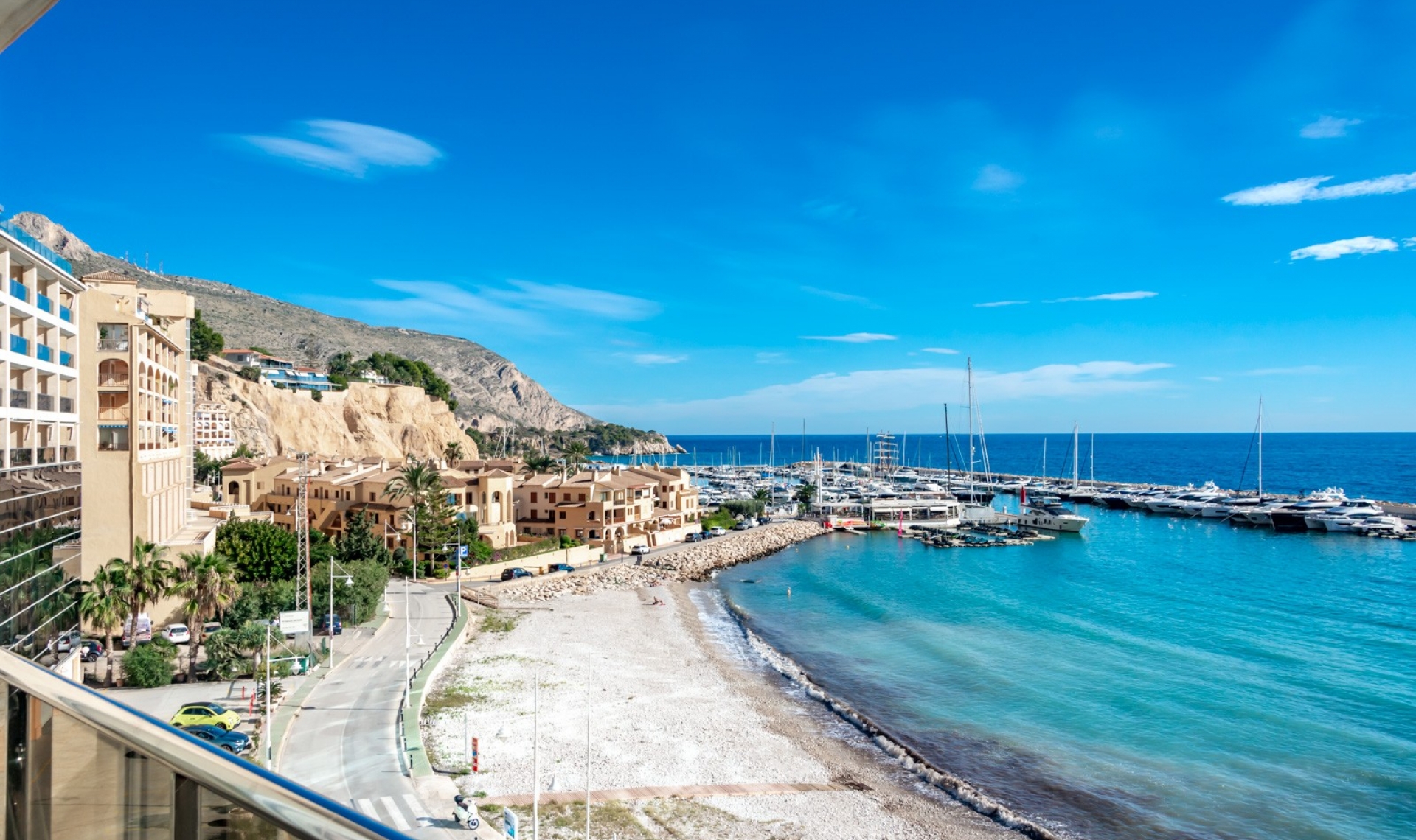 Resale - Duplex -
Altea