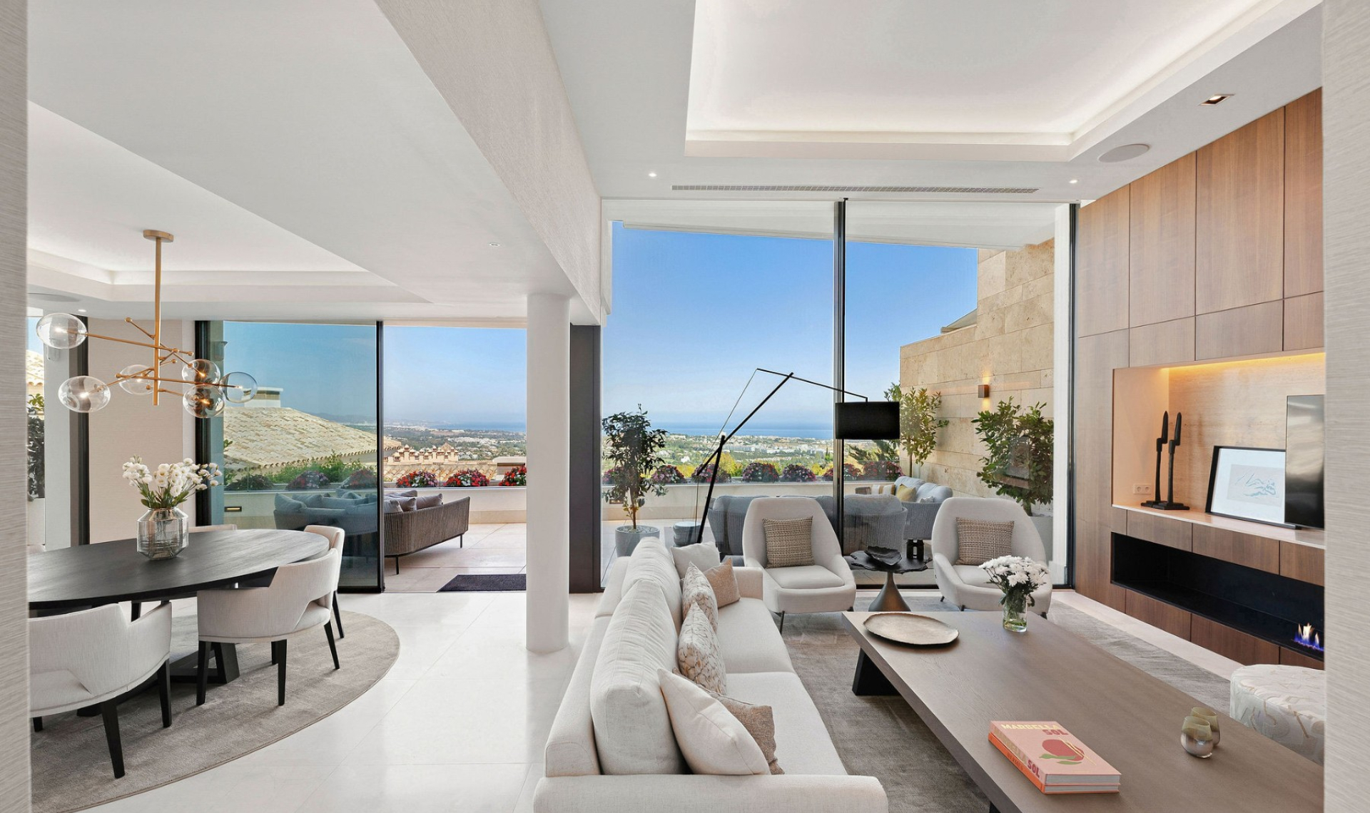 Resale - Duplex -
La Quinta
