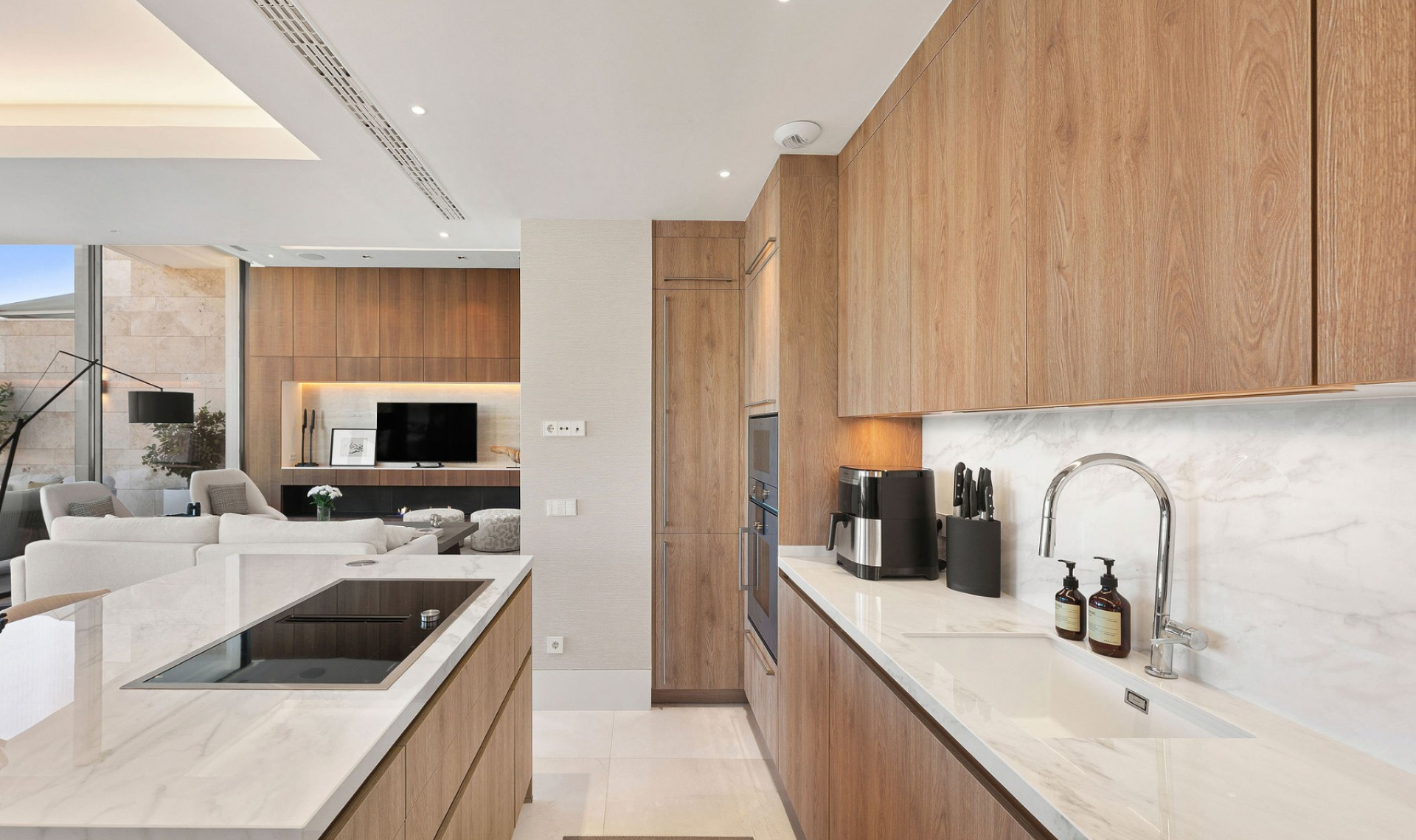 Resale - Duplex -
La Quinta