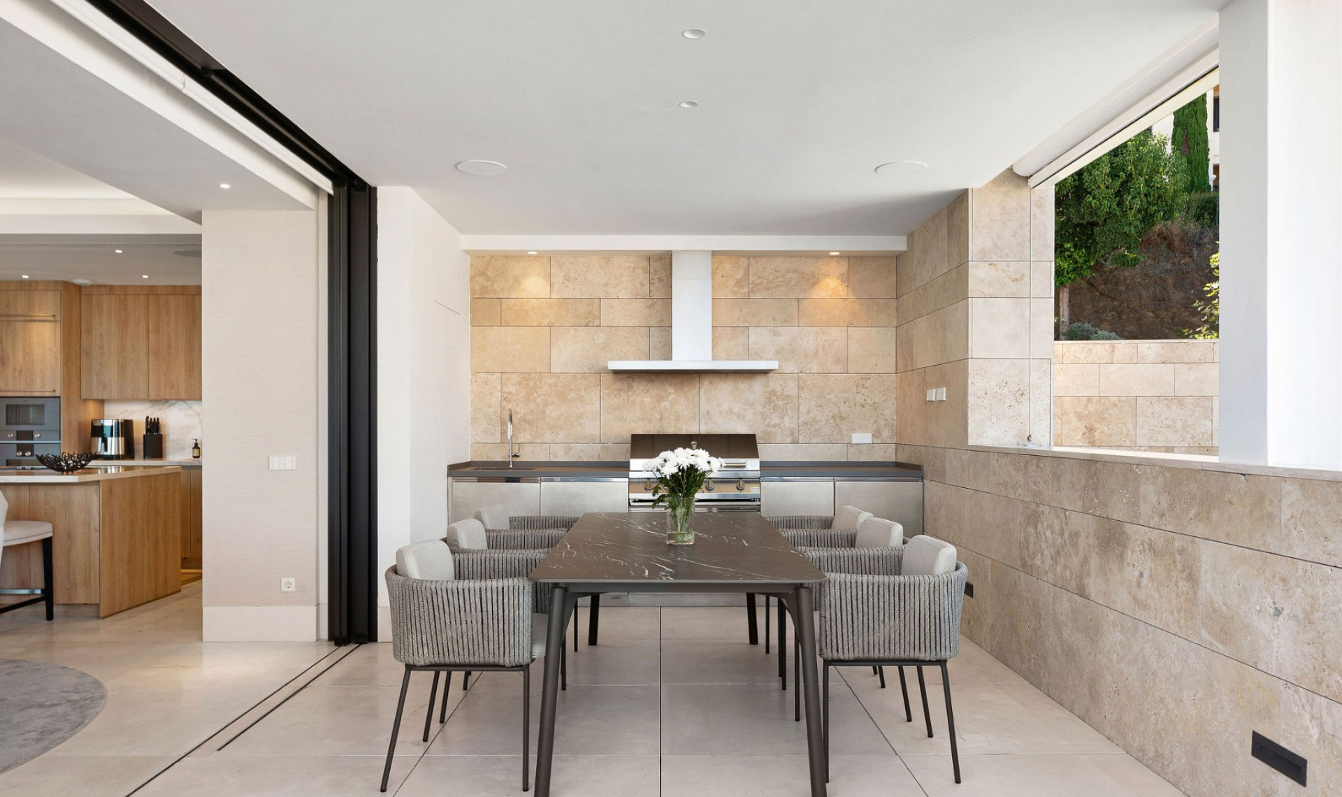 Resale - Duplex -
La Quinta