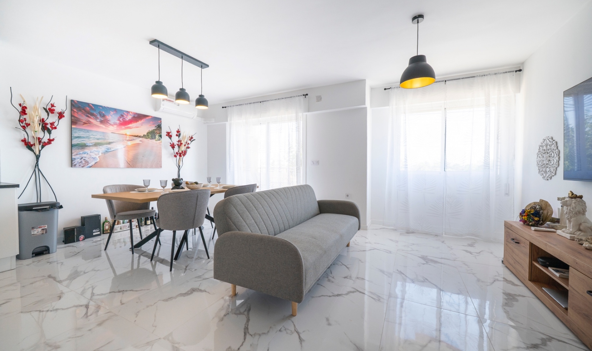 Resale - Flat -
Orihuela Costa - Punta Prima