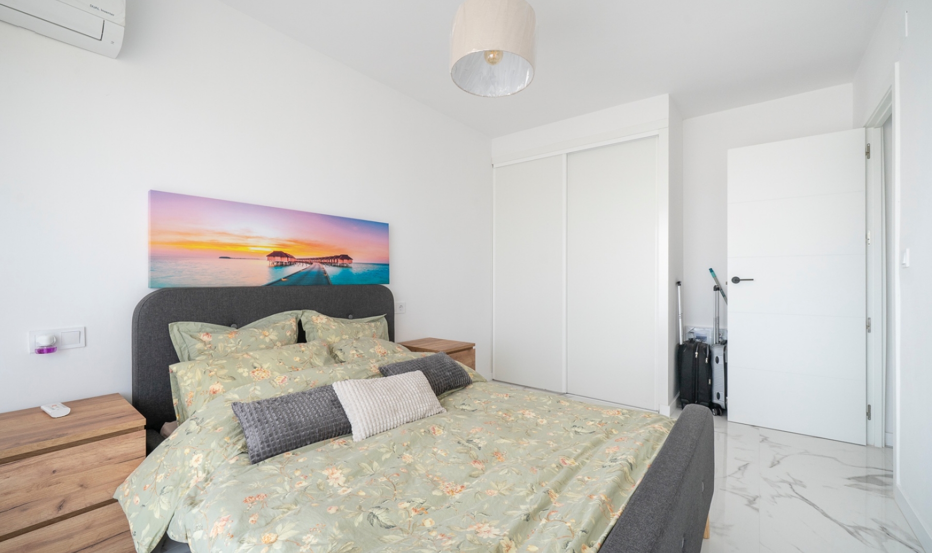 Resale - Flat -
Punta Prima