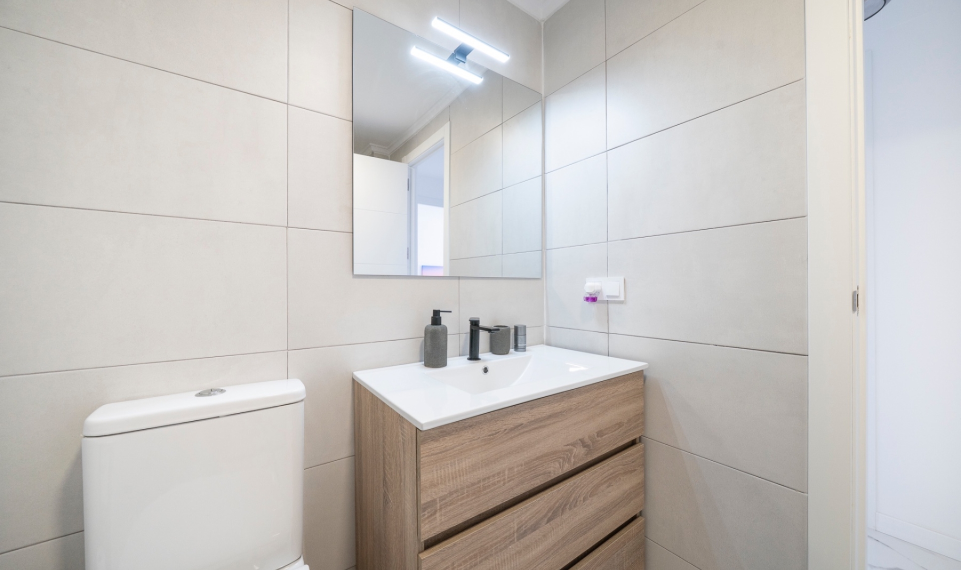 Resale - Flat -
Punta Prima