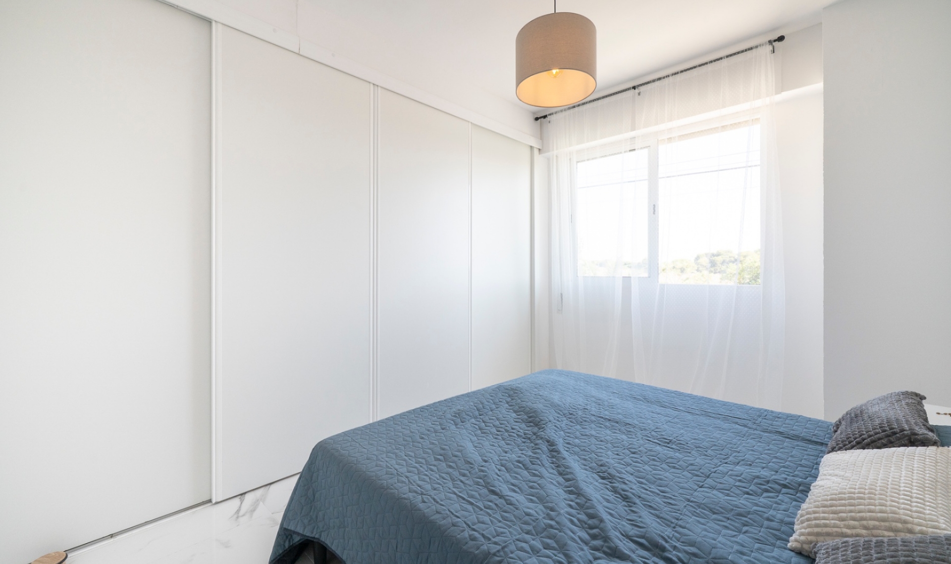 Resale - Flat -
Punta Prima