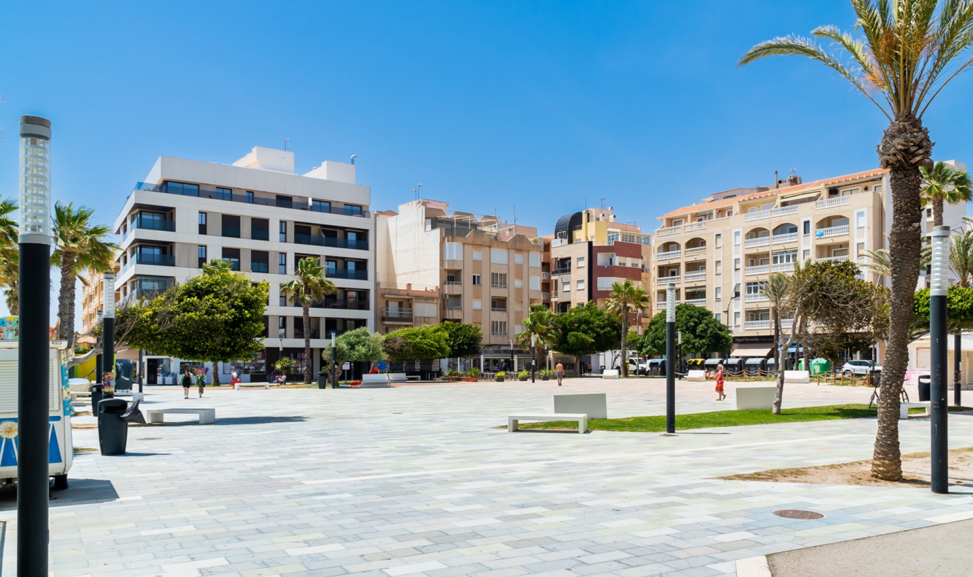 Resale - Flat -
Torrevieja - La Mata