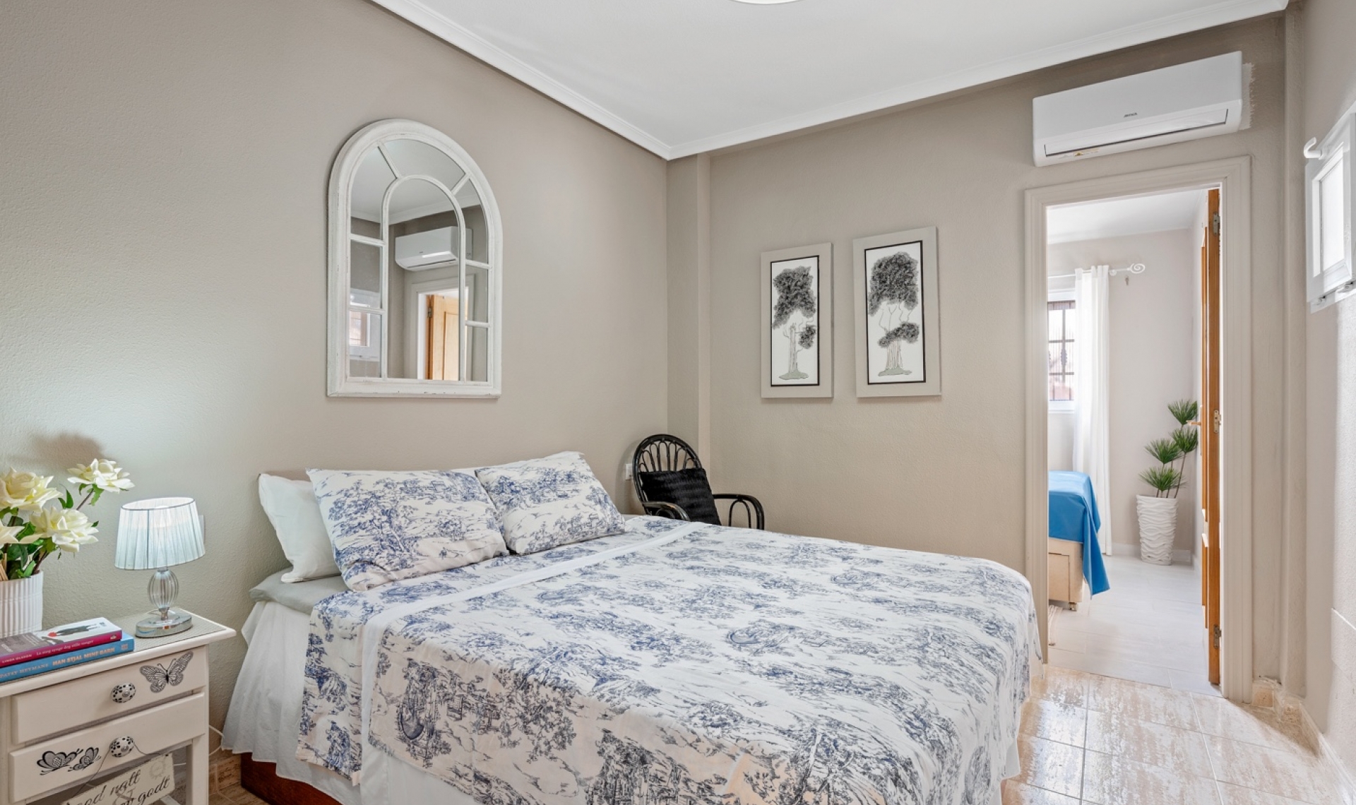 Resale - Ground floor apartment -
Pilar de la Horadada - El Pilar de la Horadada