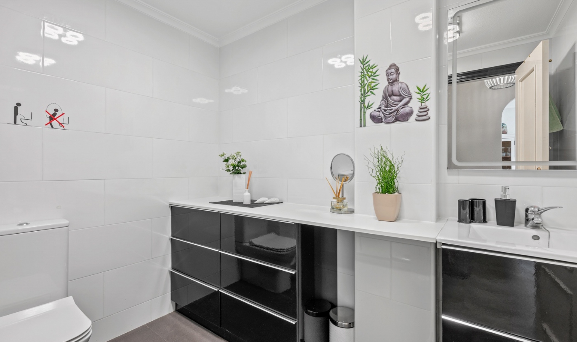 Resale - Ground floor apartment -
Pilar de la Horadada - El Pilar de la Horadada