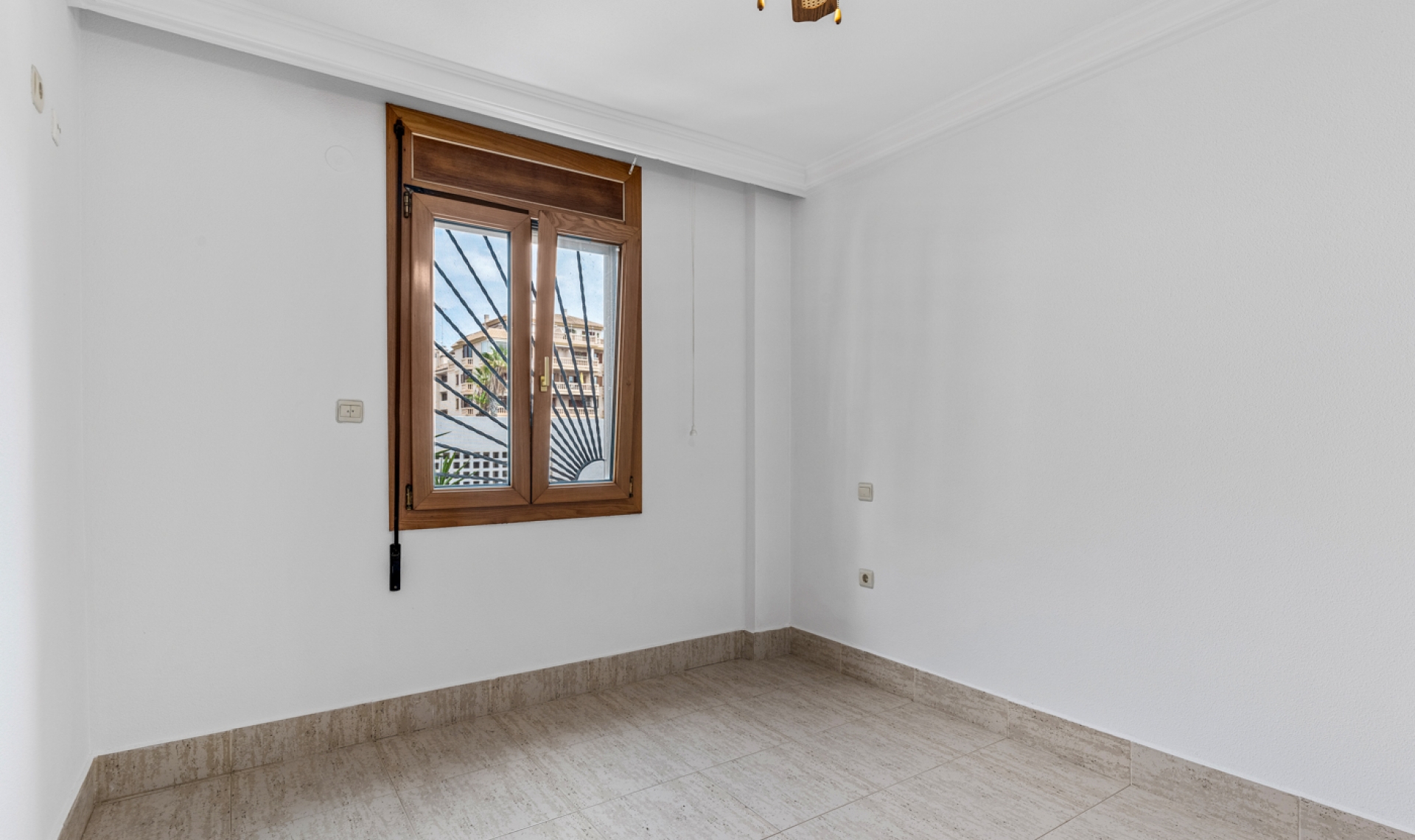 Resale - Ground Floor -
Guardamar del Segura