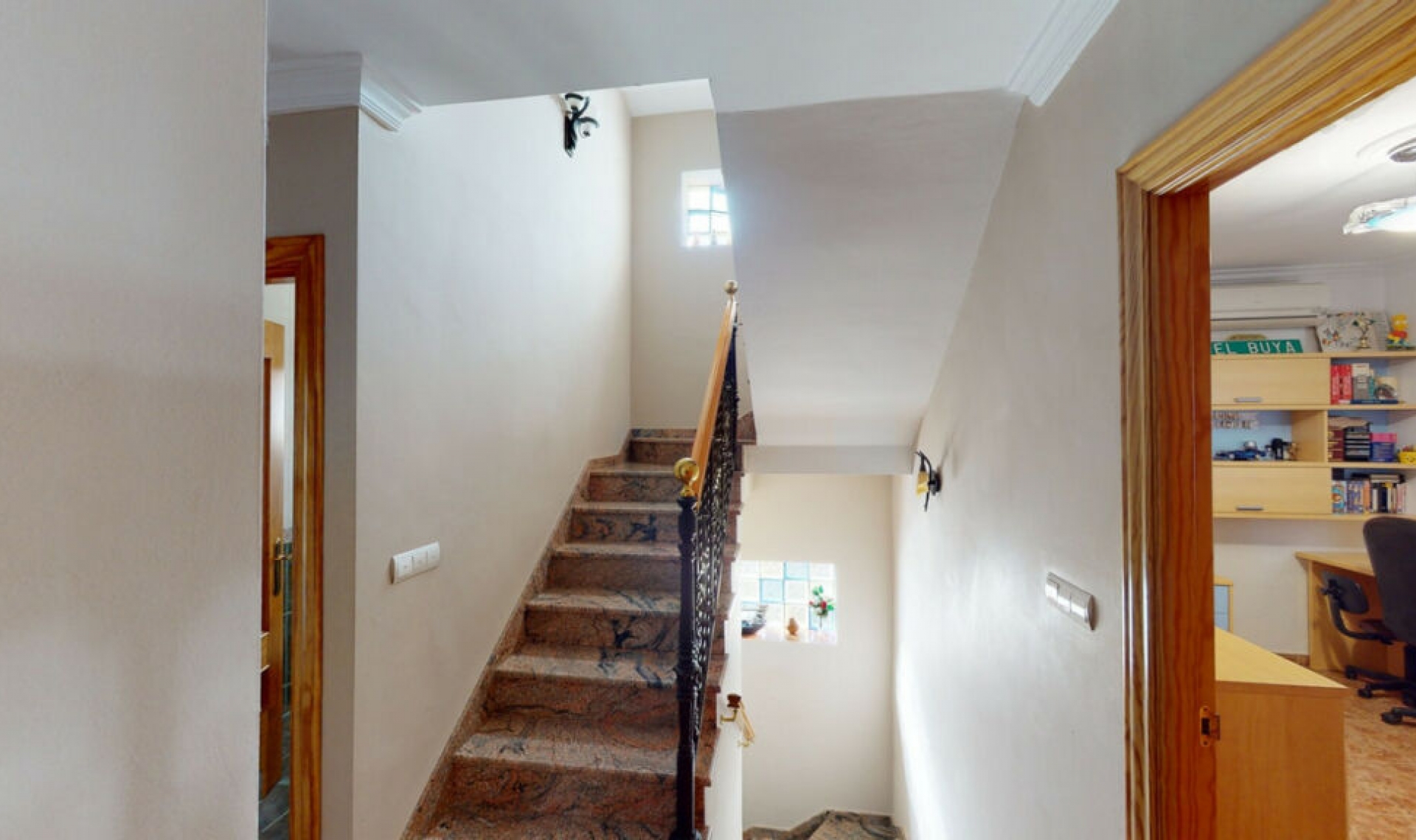 Resale - House -
Alcaucín