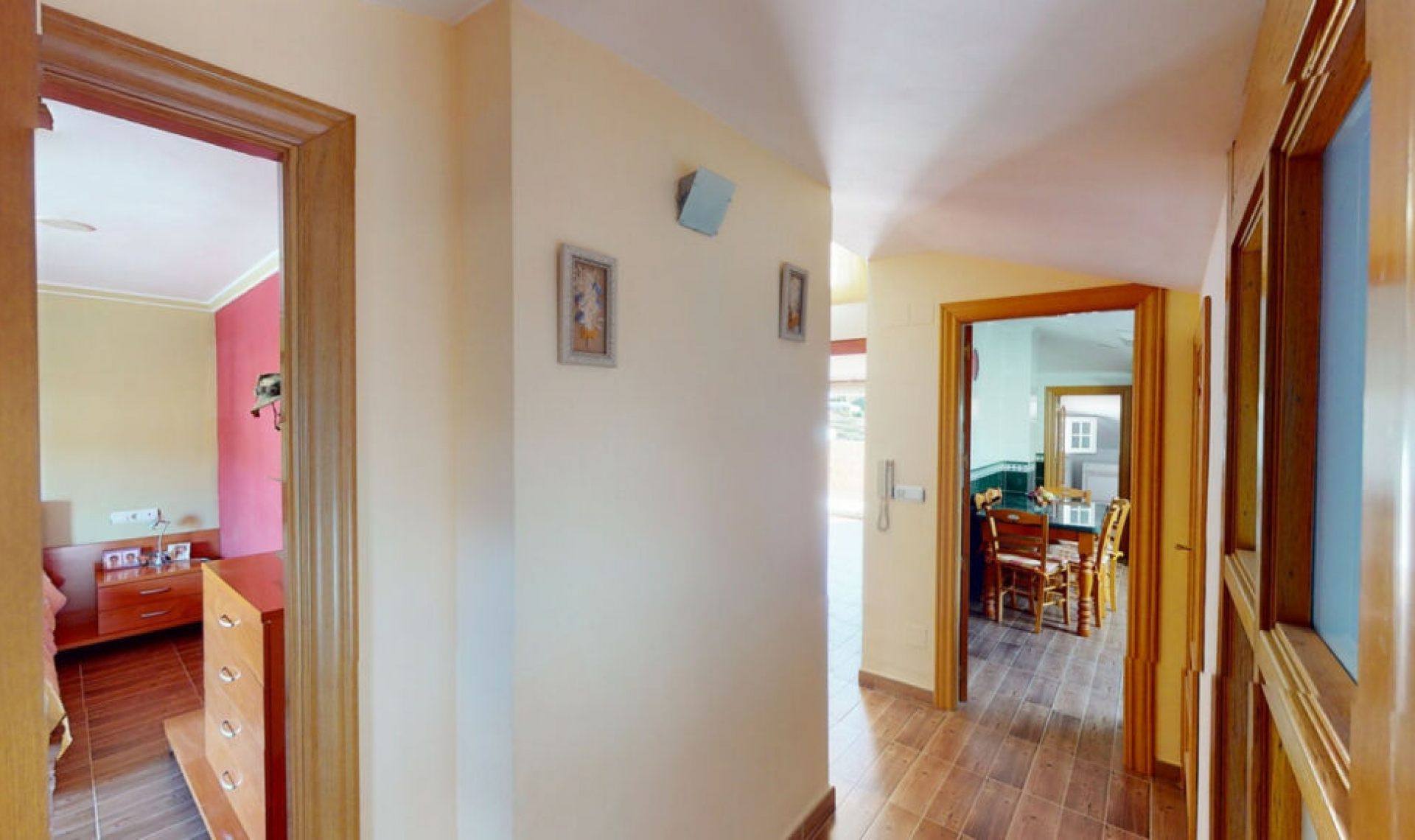 Resale - House -
Alcaucín